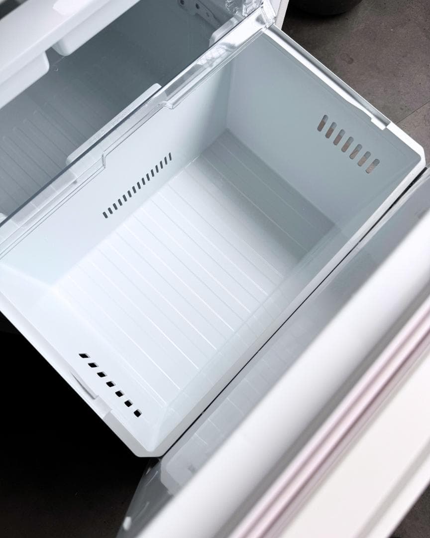 設置まで✨ TOSHIBA 一人暮らし用冷蔵庫 326L✨ 2024年製⭕️