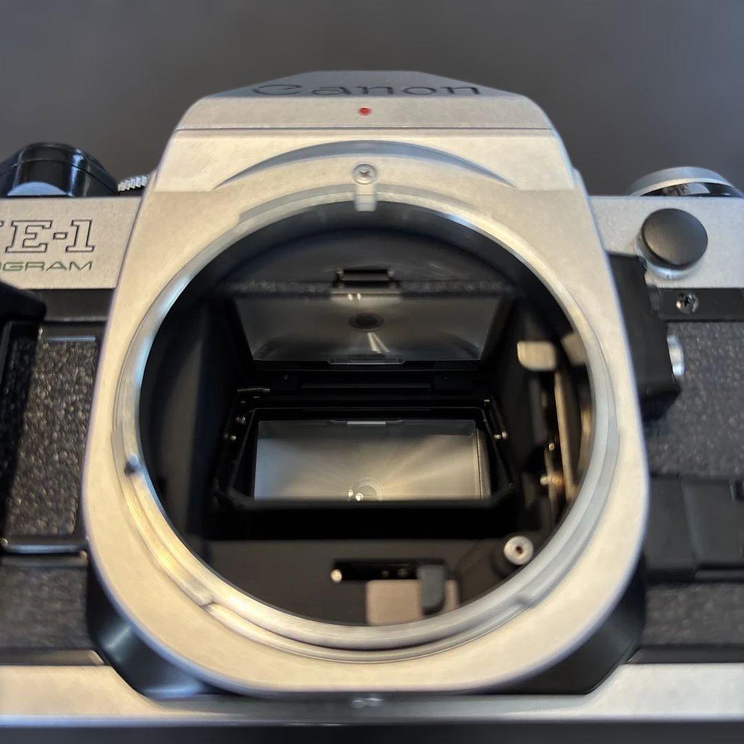 Canon AE-1 PROGRAM フィルムカメラ キャノン　一眼レフ　レトロ