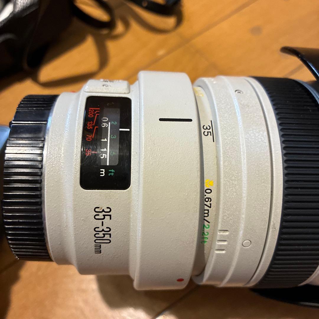 フィルムカメラ3台　レンズ 3台　フラッシュ2台　カメラバック　まとめ売り