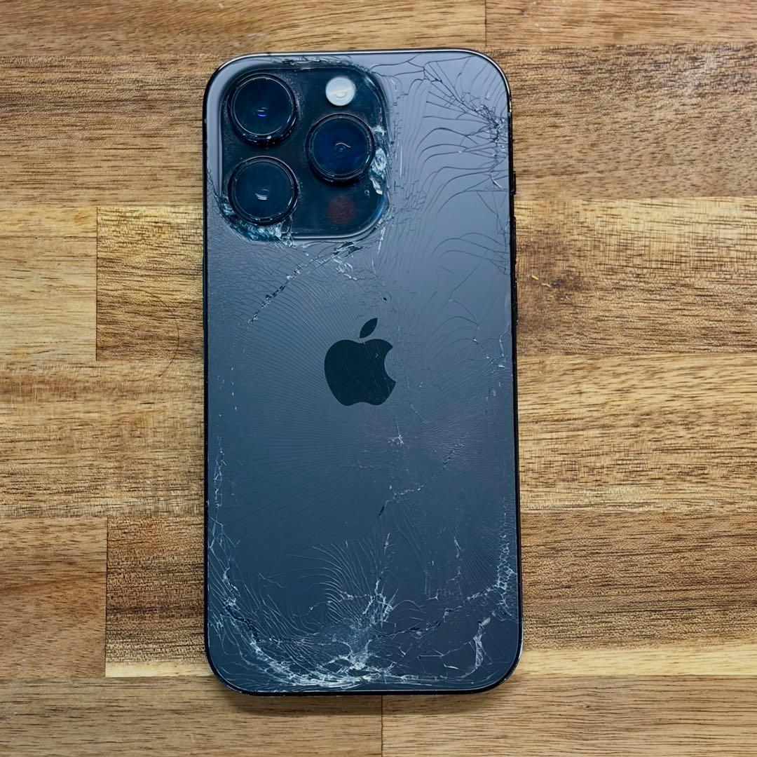 iPhone 14 Pro128GB (背面ひび、機能影響無し) ブラック