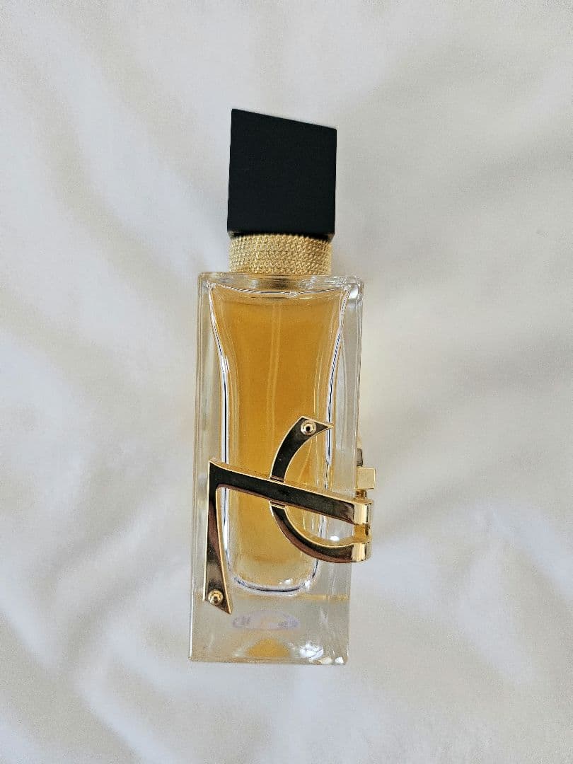 イヴサンローラン　リブレ　オーデパルファム　50ml
