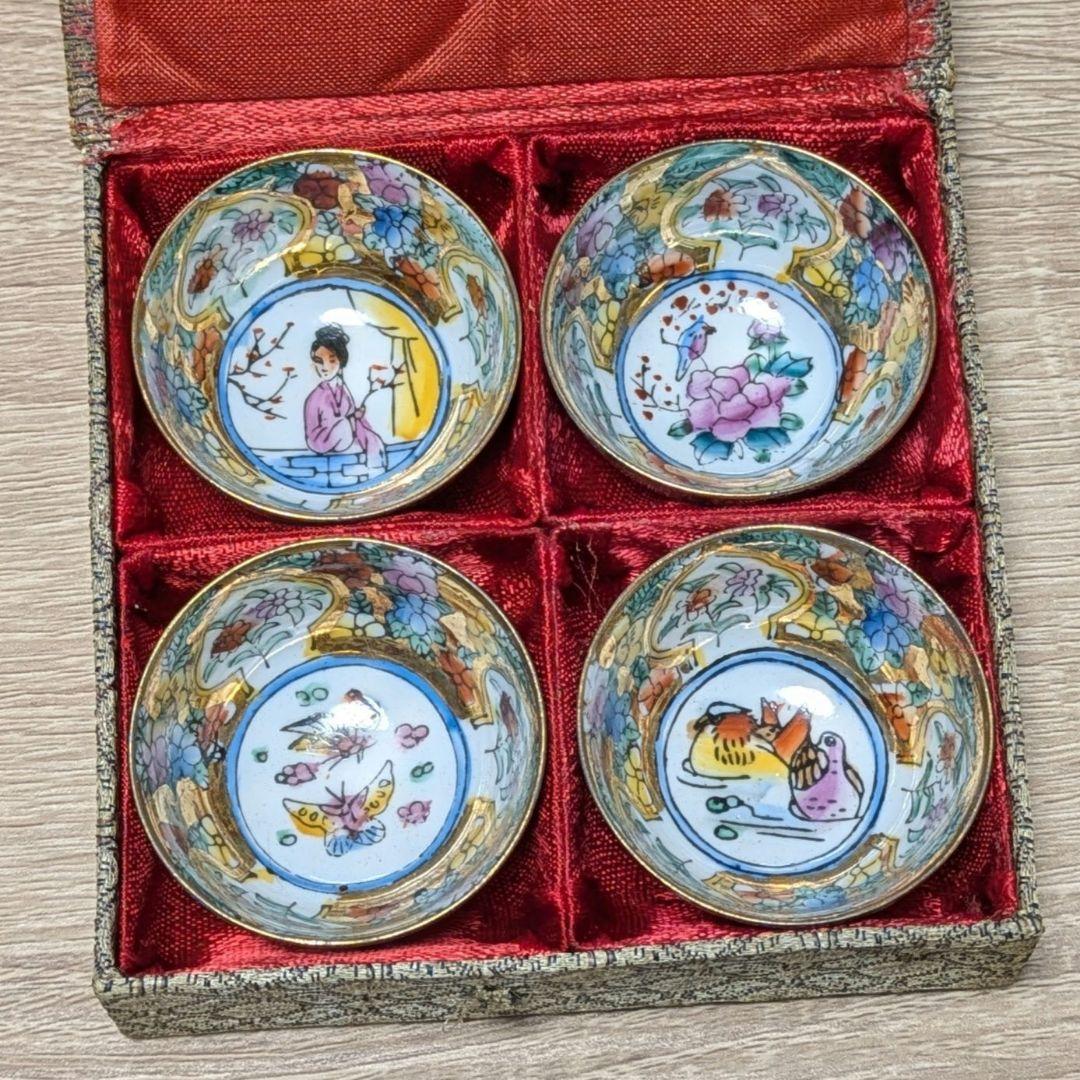 中国廣彩アンティーク磁器盃4個セット GD Crafts装飾箱付