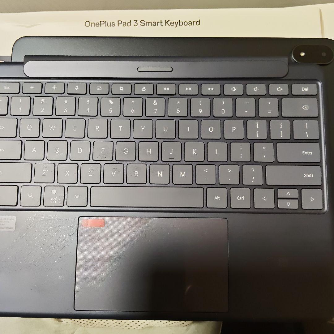 OnePlus Pad 3ブラック本体とSmart Keyboardブルー