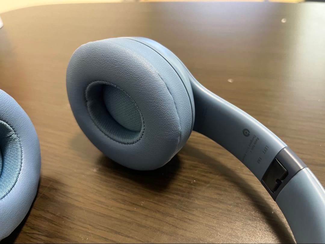 極美品　Beats Solo4 ブルー　ヘッドホン