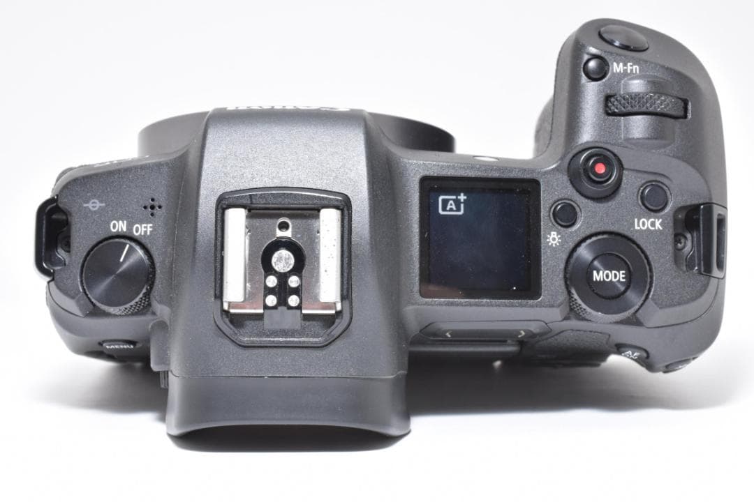 デジタルカメラ Canon EOS R Mirrorless Camera
