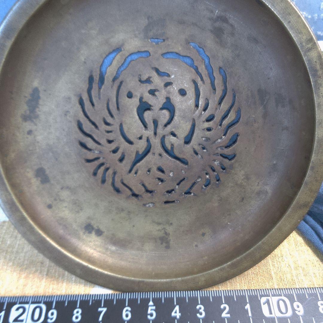 建水？裂けあります。 香炉蓋？