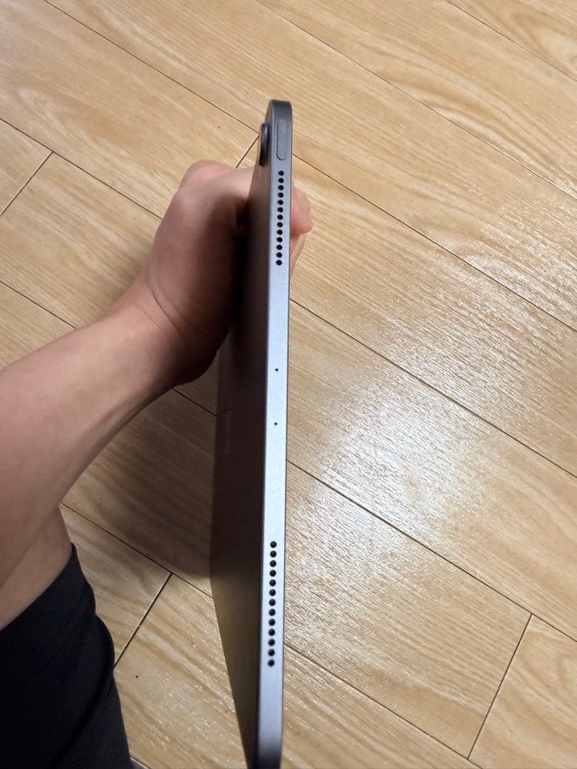 iPad (第1世代) 10.9インチ スペースグレー
