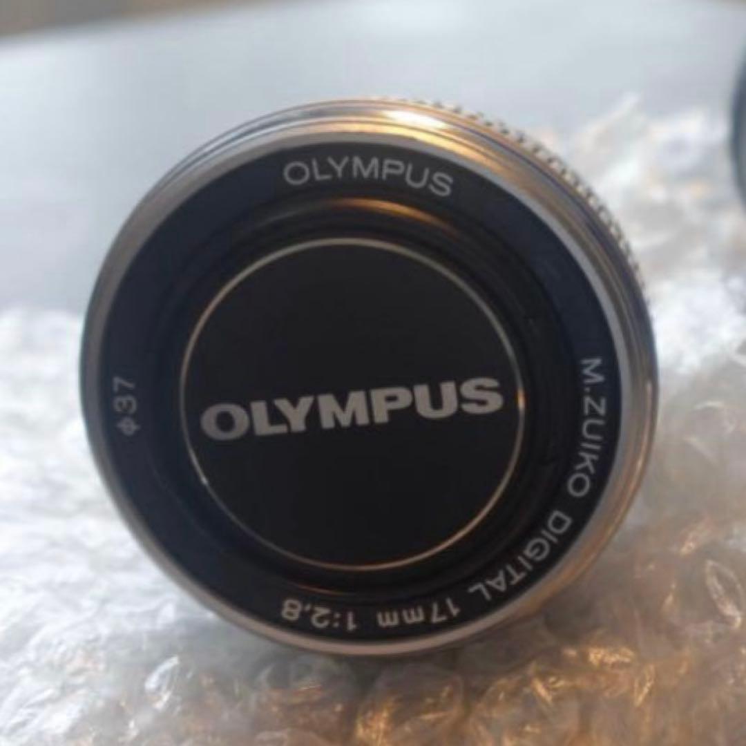 OLYMPUS OM-D EM10-Ⅲ ミラーレス一眼カメラとレンズ【説明必読】