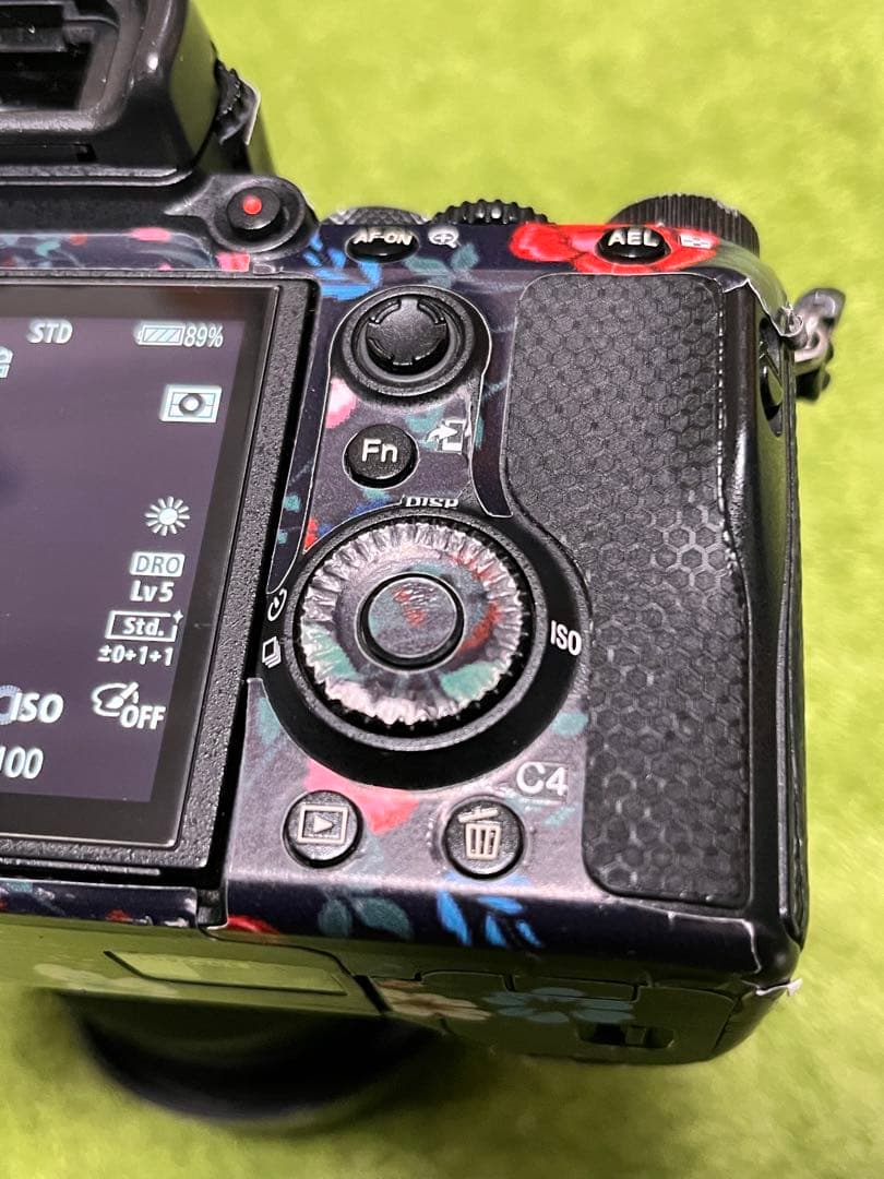 SONY α7III ボディ[ILCE-7M3] 保護シール付き 動作確認済み！