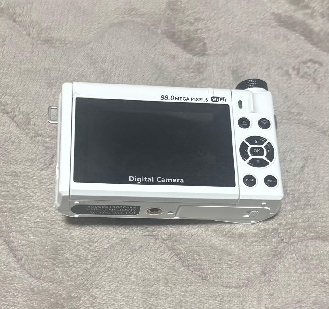 カメラ　8K限定価格