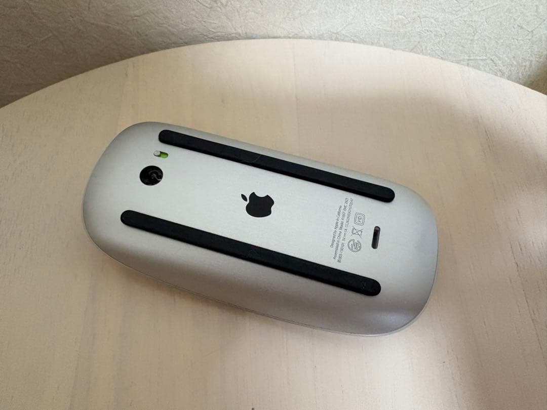 Apple iMac 21.5インチ Retine 4K ディスプレイ