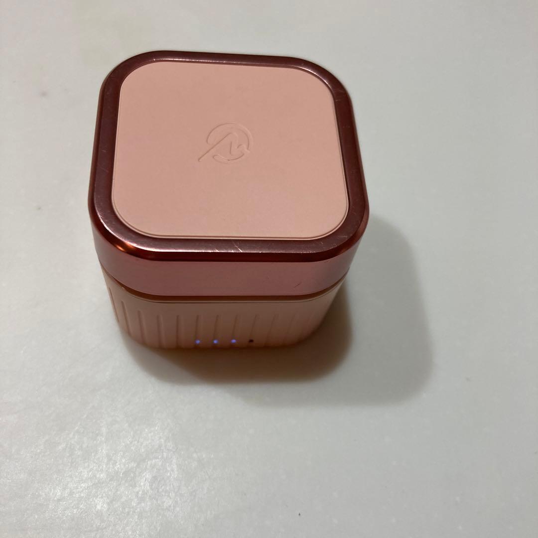 ワイヤレスイヤホン