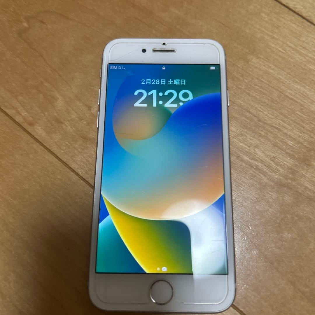 Apple IPhone8 64GB シルバー