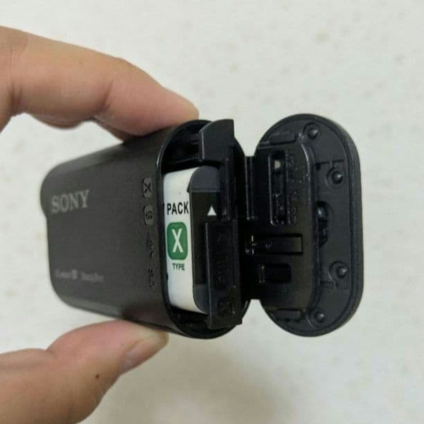 SONY 防水ハンディカメラHDR-AS15