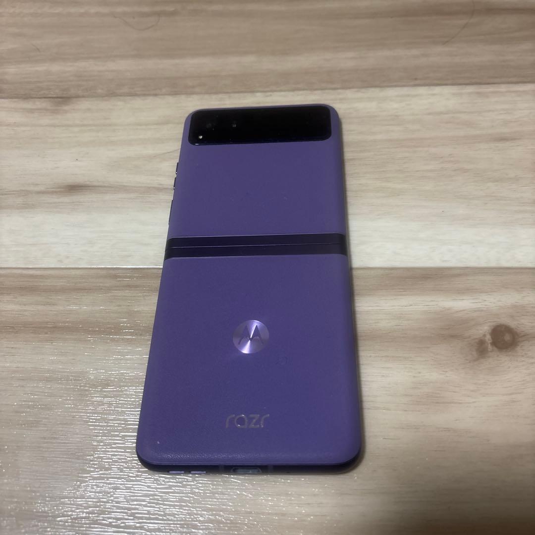あ*と様 Motorola razr40s サマーライラック　本体のみ