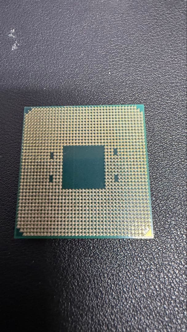 AMD Ryzen 7 3700X CPU 中古