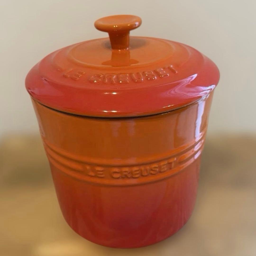 Le Creuset(ル・クルーゼ)　ペットフードコンテナ