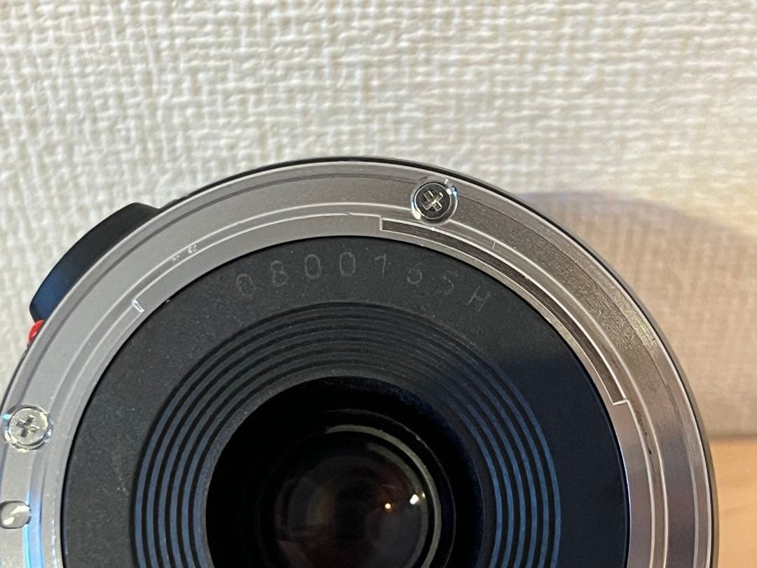 動作品 Canon EF20-35mm F3.5-4.5 USM #26024