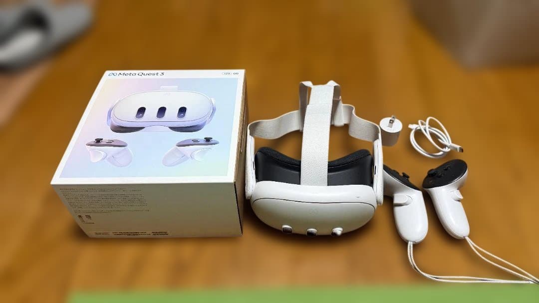 【豪華セット】 Quest3 128GB + 純正接顔部 & ストラップ