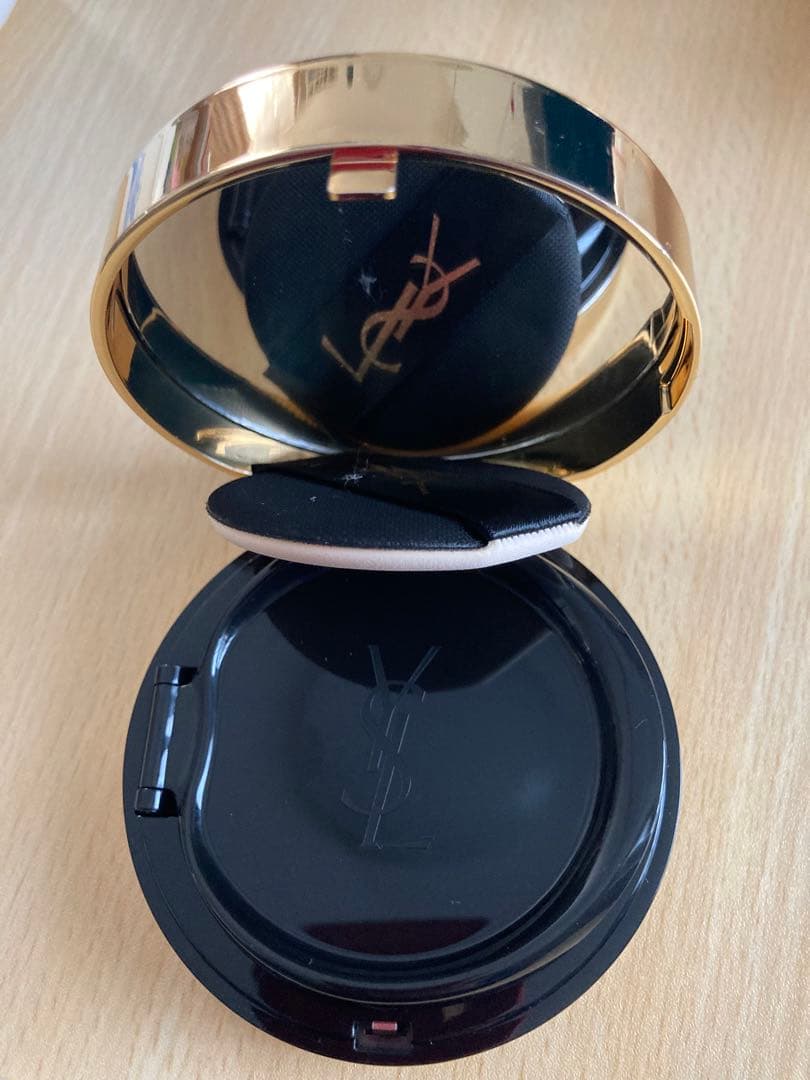 新品　YSL イヴ・サンローラン アンクル ド ポー ルクッションN 25