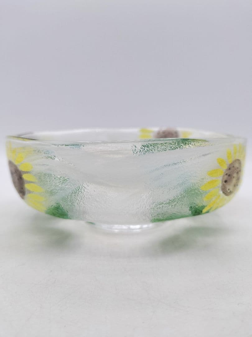 d090【新品・未使用】茶碗 ガラス 馬盥 ひまわり 八木海峰 紙箱 茶道具