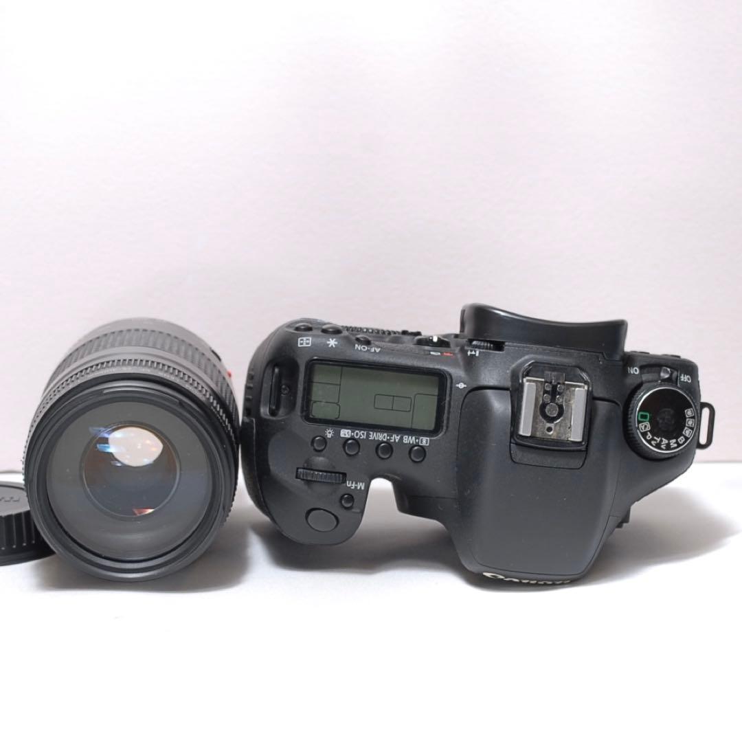 新品級✨超望遠レンズセット✨キャノン EOS 7D✨ 中級モデル✨高速連写機能