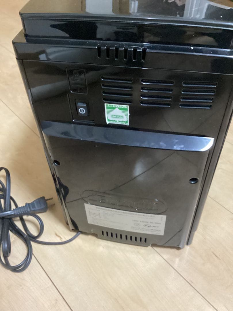 中古美品　マグニフィカS デロンギ　ECAM23210B 内部清掃済