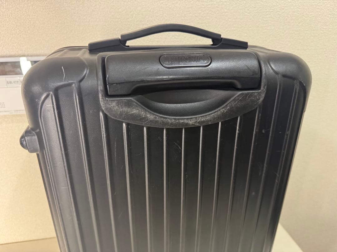 リモワ サルサ 33L 2輪 キャリーケース TSAロック 正規品