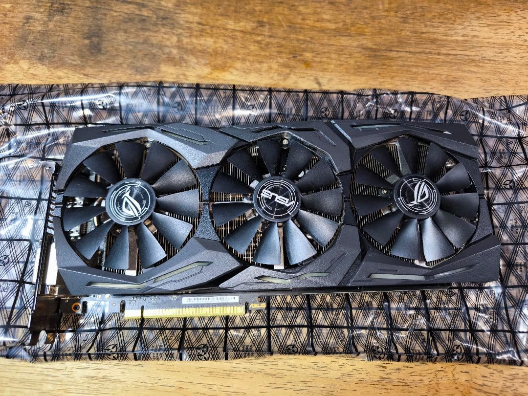 グラフィックボード・グラボ・ビデオカード ROG-STRIX-GTX1080TI-O11G-GAMING