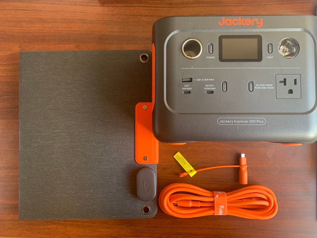 発電機・ポータブル電源 Jackery Solar Generator 300 Plus