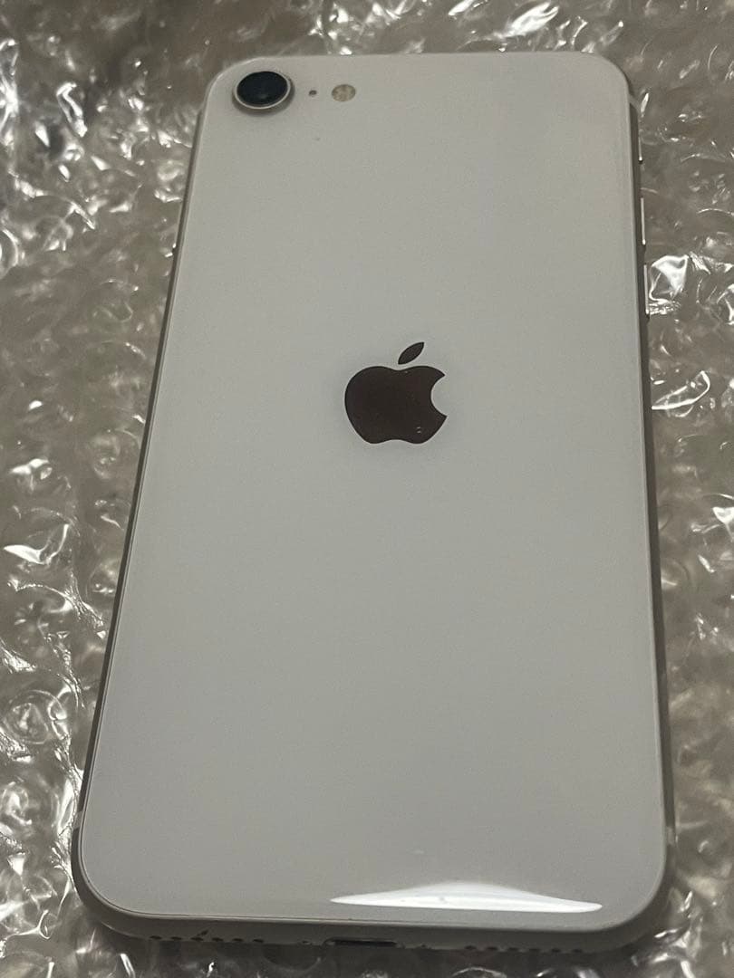 サ*ム様 iPhone SE3 64GB SIMフリーバッテリー残量100%