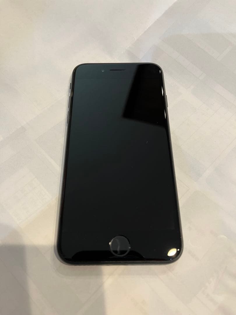 iPhoneSE第3世代64GB SIMフリー　美品