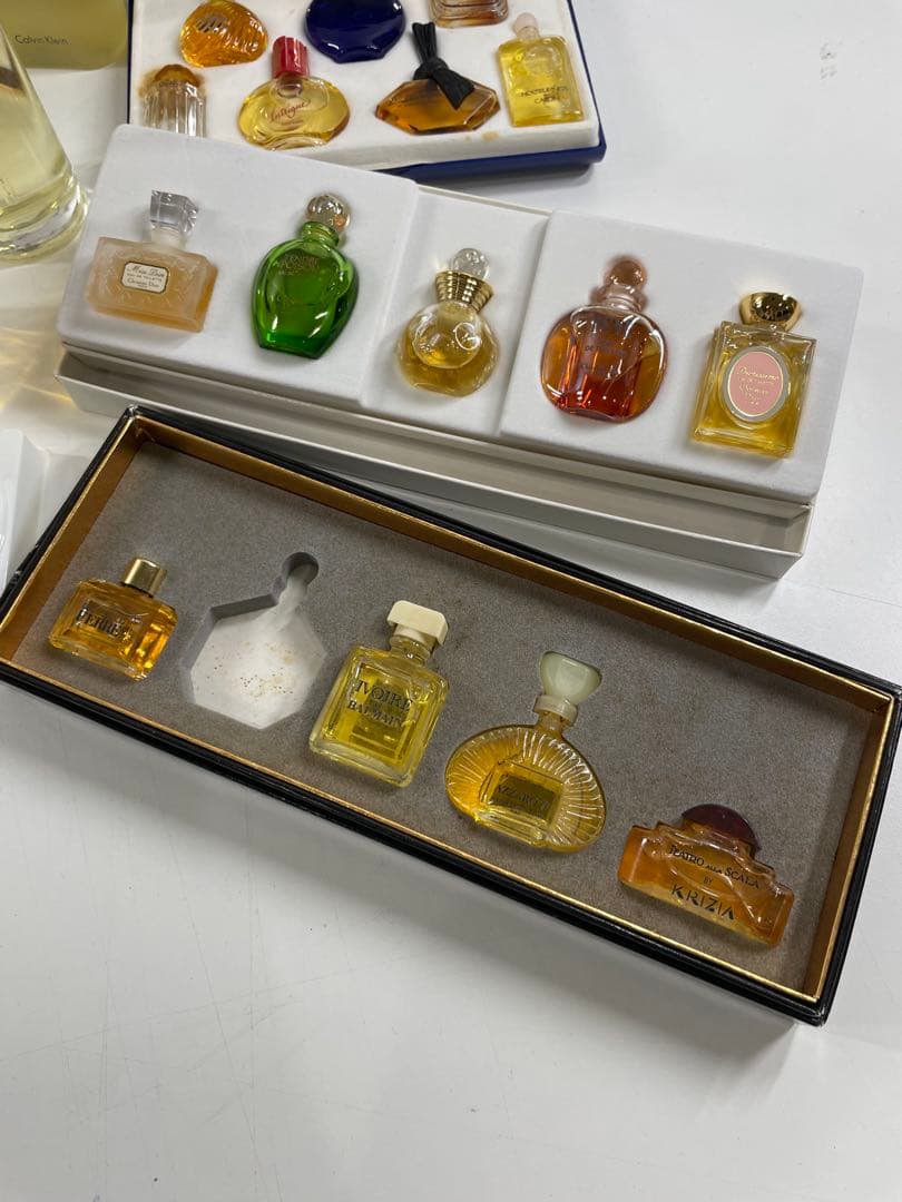ま*い様 ブランド香水まとめ 未使用品あり まとめ売り大量