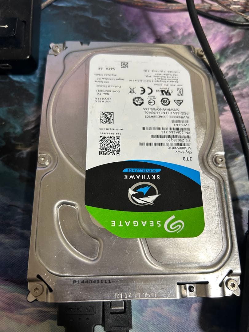 Seagate Skyhawk 3TB HDD ほぼ未使用