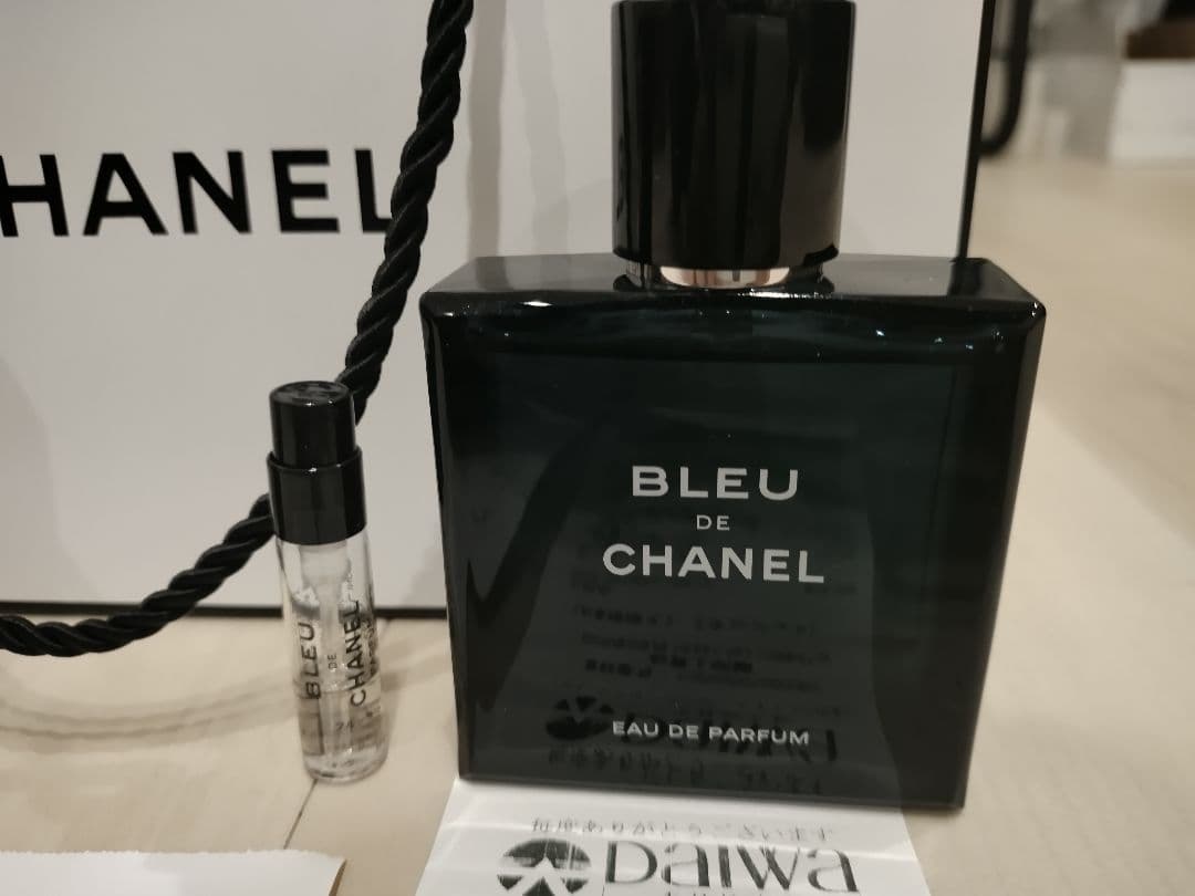 BLEU DE CHANEL Eau de Parfum ミニボトル付き