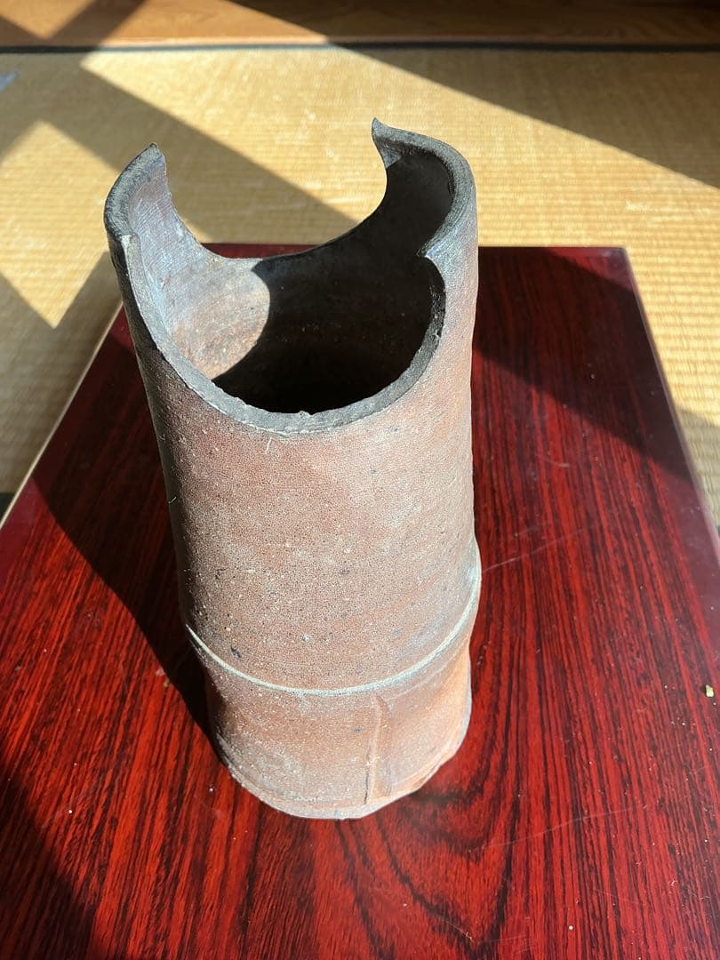 備前焼　陶器製円筒形花器　竹型