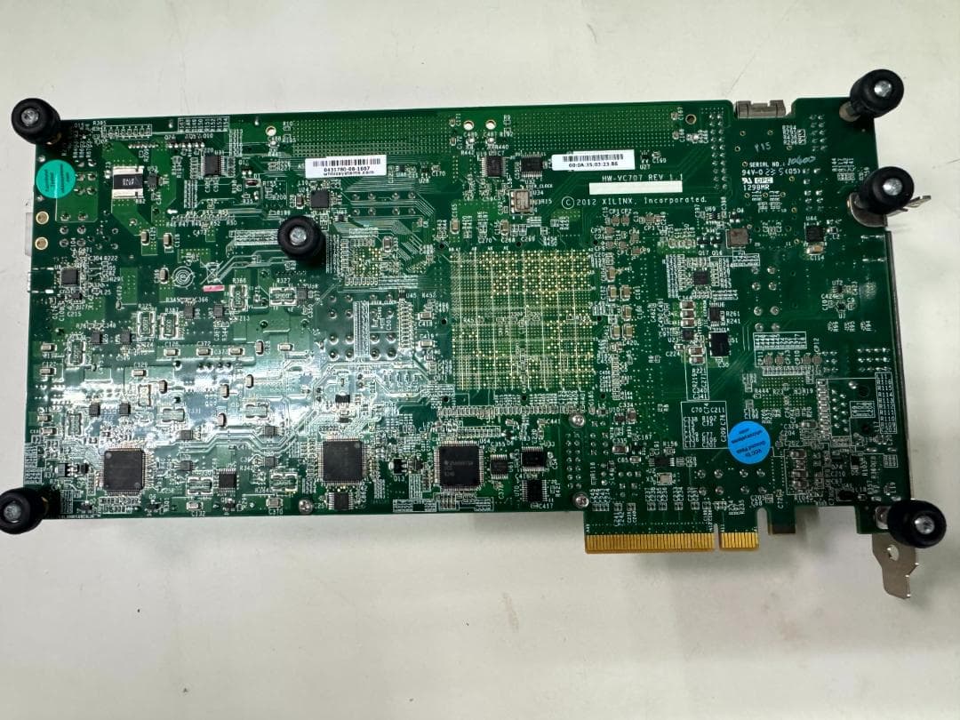 AMD Virtex™ 7 FPGA VC707 評価ボード ①