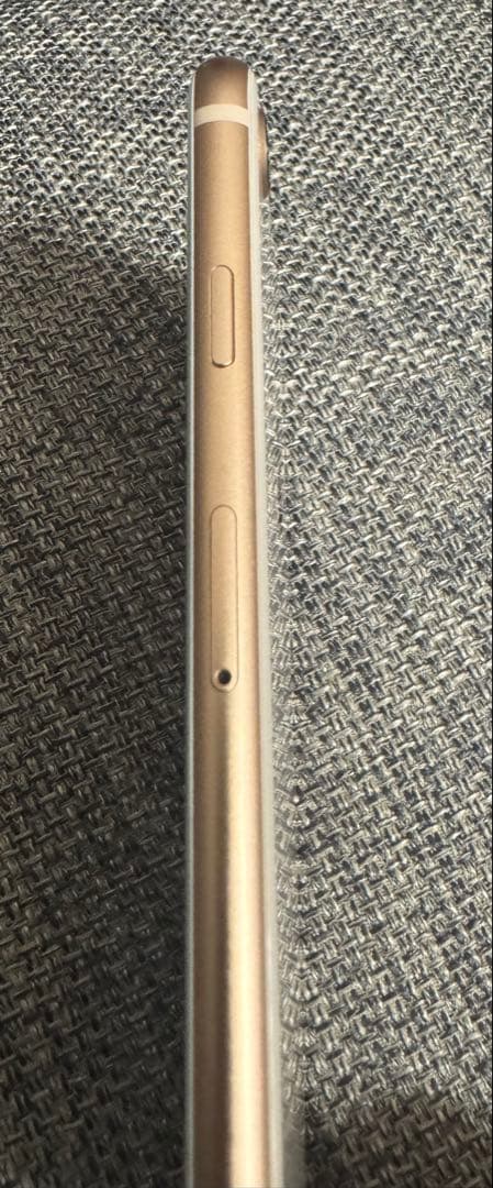Apple iPhone 8 64G ゴールド 本体動作OK