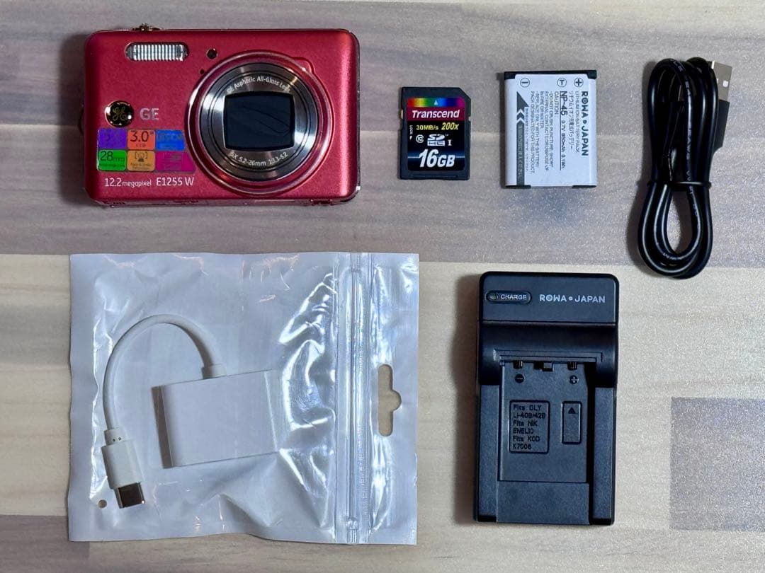 新品同様 CCD搭載 GE E1255W 光学5倍 SD付 スマホ転送 Y2K