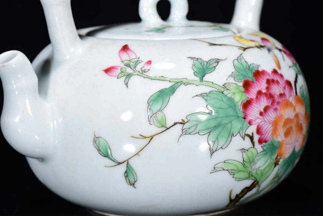 旧蔵　文房具　茶道具　清 雍正御製 粉彩花鳥文 提壺　陶器急須　縁起物　飾り