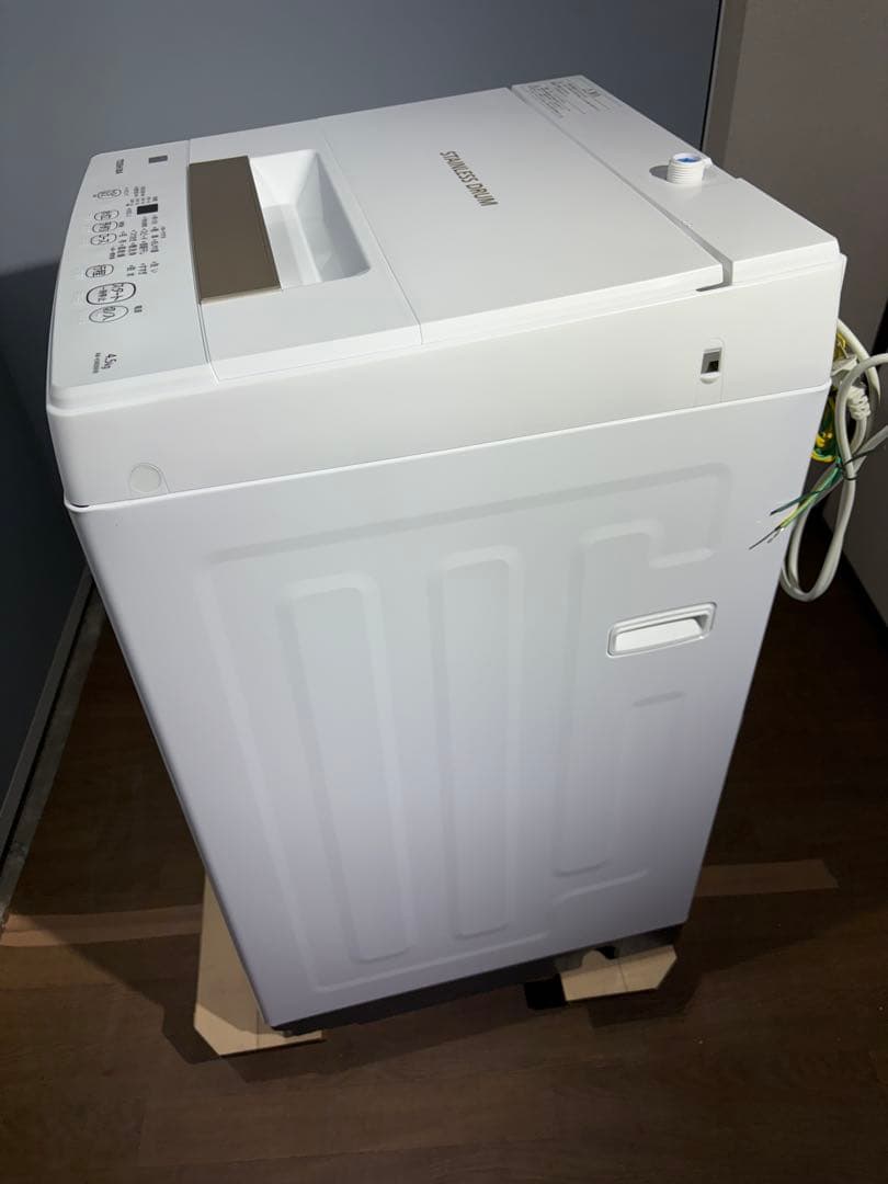 新生活応援！　送料込み！　東芝　洗濯機　4.5キロ　AW-45ME8