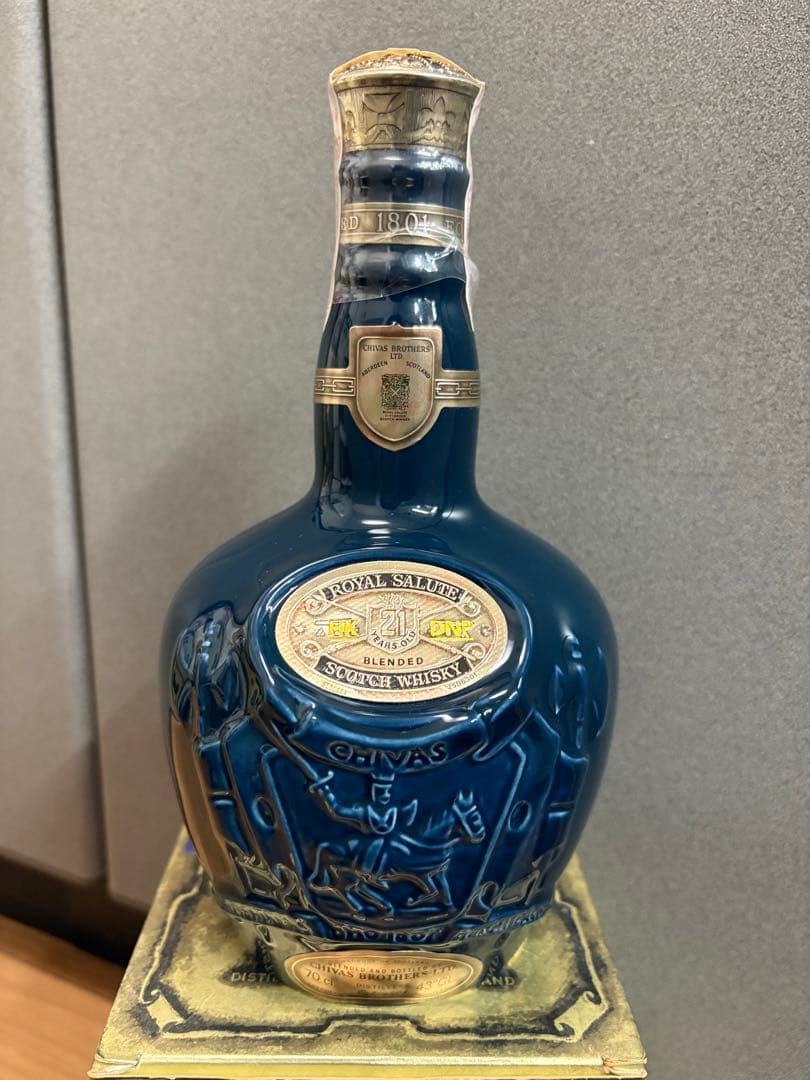 未開栓⭐️  SALUTE スコッチウイスキー　700ml 保存袋付き