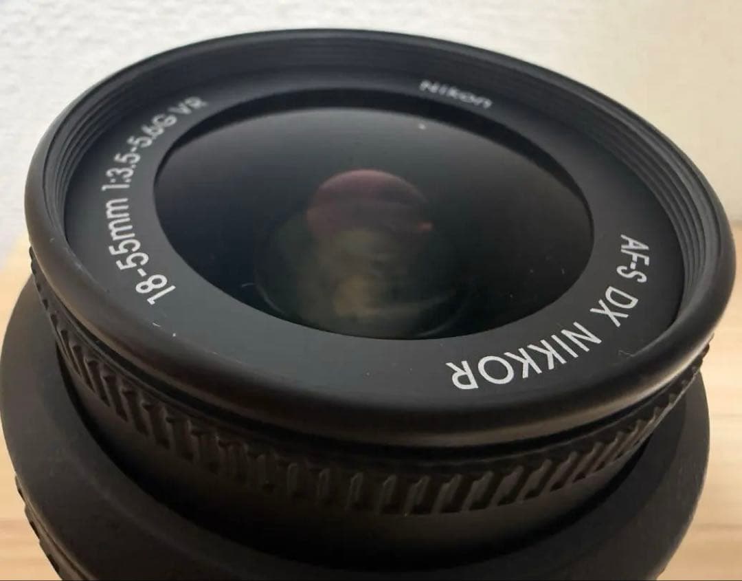 Nikon DX 18-55mm f/3.5-5.6G VR レンズ 美品
