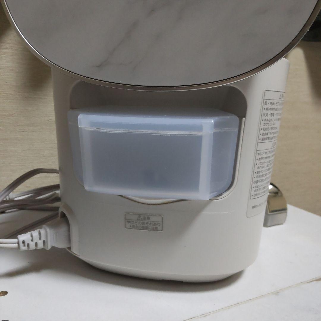 パナソニック　スチーマー　ナノケア　Panasonic 　美顔器 ホワイト