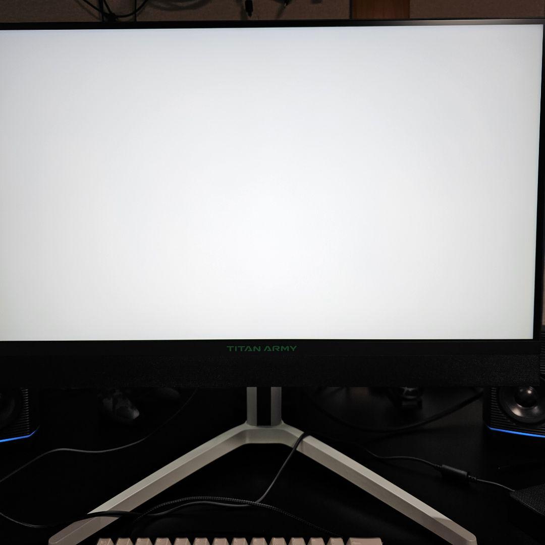ディスプレイ・モニター本体 TITAN ARMY M27E6V-PRO