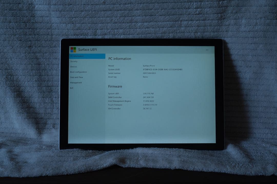 Microsoft Surface Pro 6 タイプカバー・ケース・充電器付