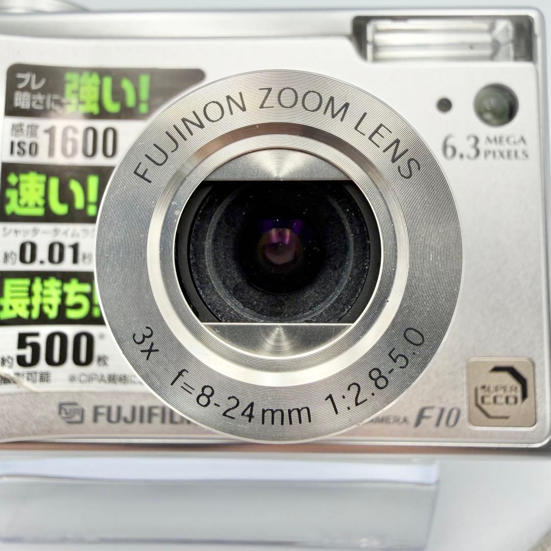 【名機：美品】FUJIFILM FinePix F10 デジカメ シルバー