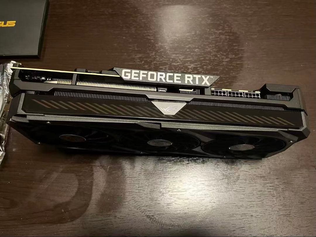 グラフィックボード・グラボ・ビデオカード ASUS ROG STRIX GeForce RTX 3070 Ti