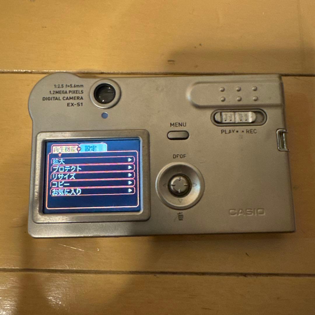 CASIO カシオEXILIM EX-S1 動作確認済 コンデジ 薄型 レトロ
