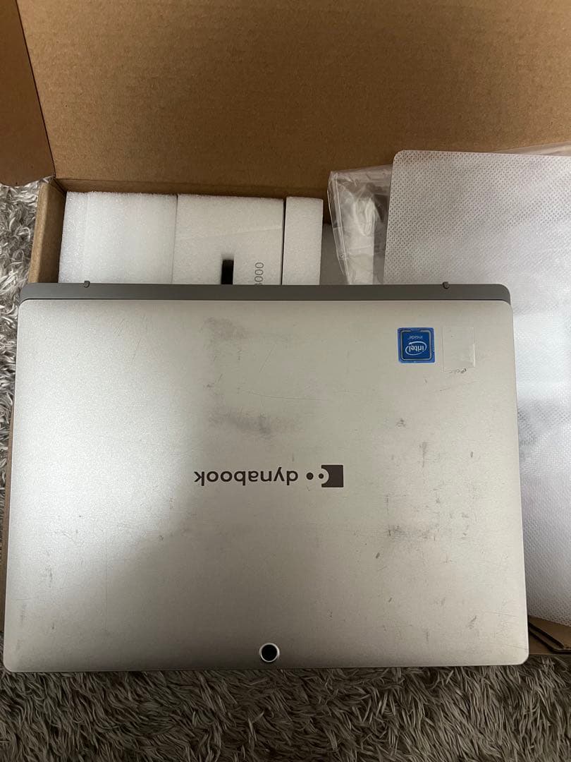 ふ*読様 Dynabook K50 シルバー Intel a6k1fuv8311